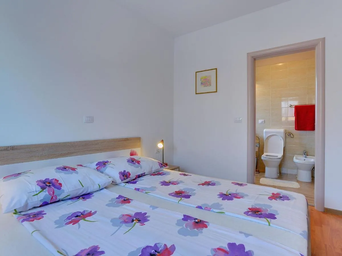 Modern Holiday Home With Pool In Vodnjan Butkovići Croazia